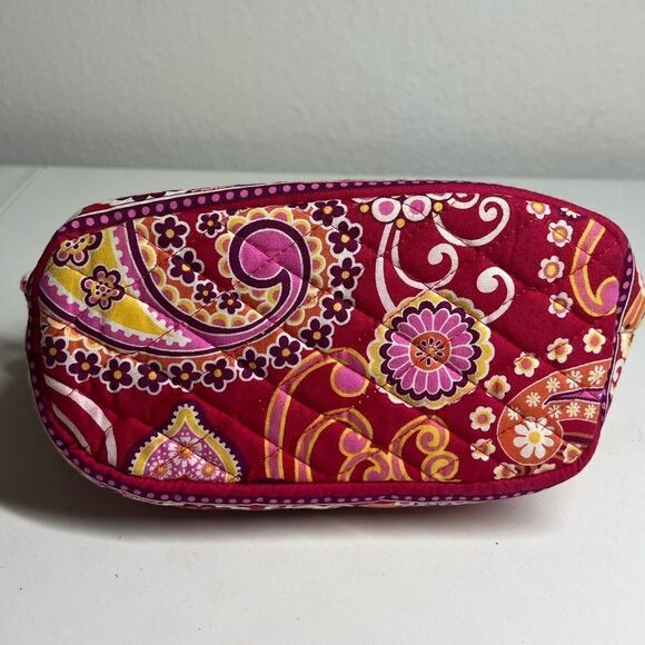 Vera Bradley Pink Bohemian Paisley Floral Small Handbag NWOT - Picture 2 of 8